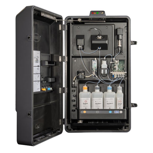 NH6000sc Ammonium Analyser, 1 channel, for use with 1 external filtration system, flow detection, 115 VAC